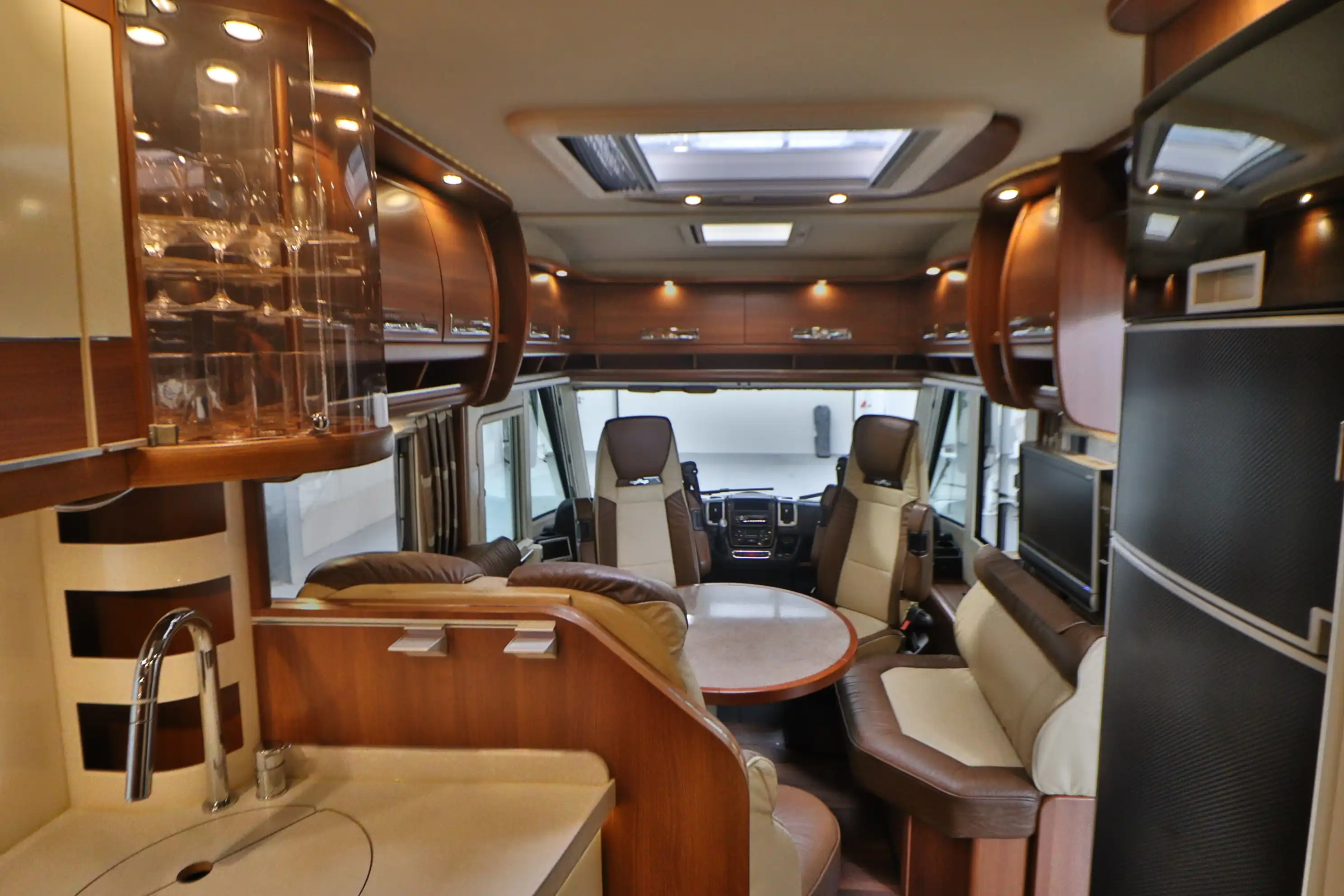 CARTHAGO Chic E-Line I50 LE Liner-Class